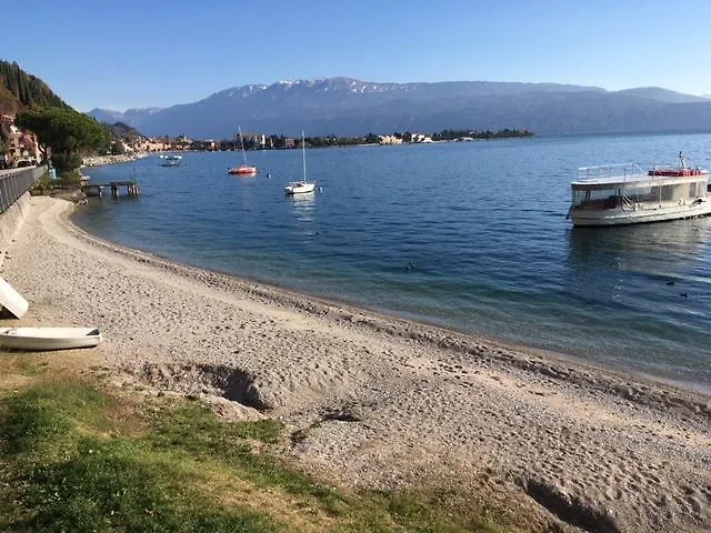 B&B Agora' Gardone Riviera Bed & Breakfast